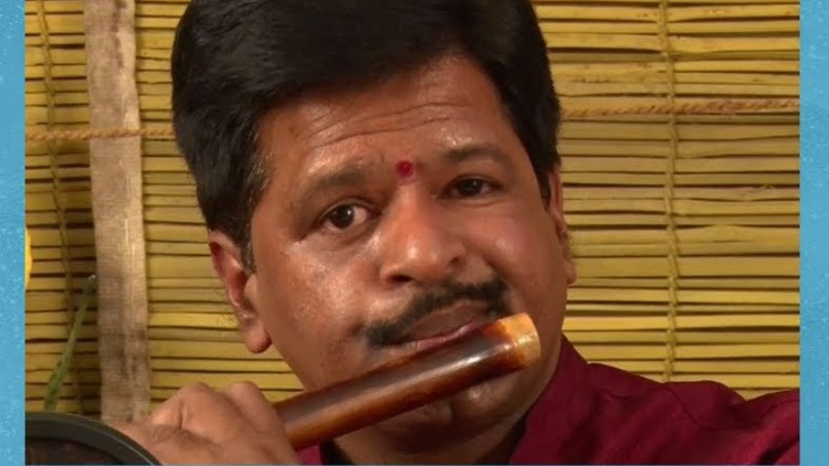 Read more about the article Learn Carnatic Flute | Intermediate Level | Varnams Volume 5
