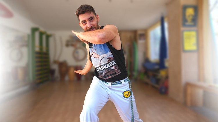 Read more about the article Capoeira Begginers Course