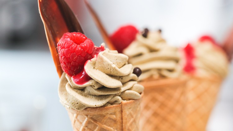 Read more about the article How to make flower cones?