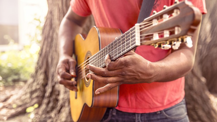 Read more about the article Learn Guitar in 30 Days: Free Crash Course for Beginners