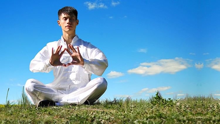 Read more about the article Chi Gong Meditation for Beginners – Chinese Martial Arts