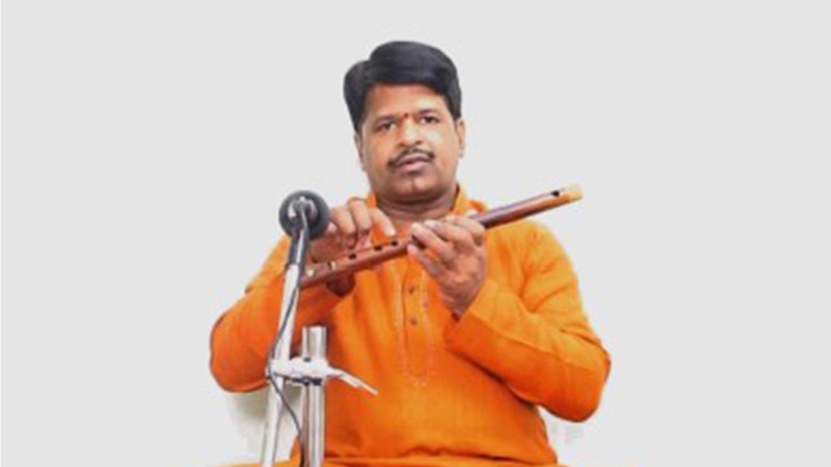 Read more about the article Learn Carnatic Flute | Intermediate Level | Varnams Volume 7