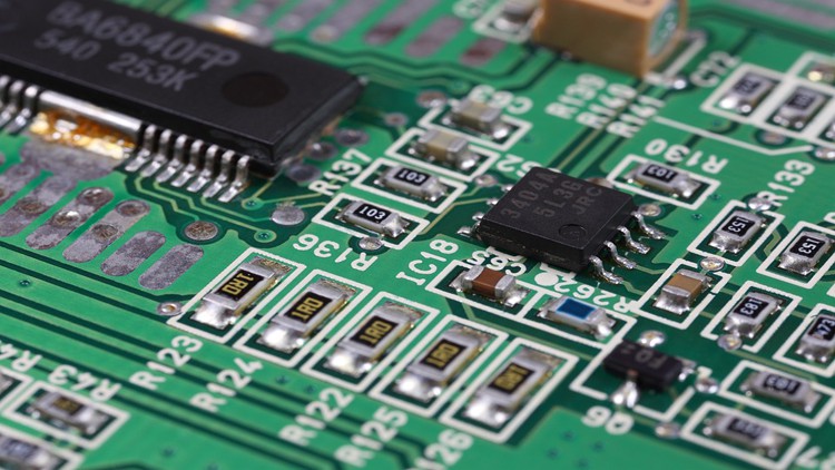 Read more about the article Fundamental Electronics Courses for Beginners