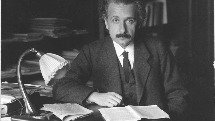 Read more about the article Moonwalking with Einstein
