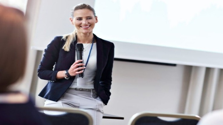 Read more about the article Presentation Skills – Learn to make Powerful Presentations