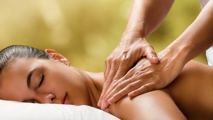 Read more about the article How to Give an Incredible Deep Tissue Back Massage