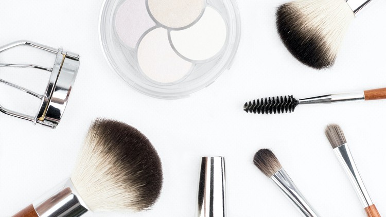 Read more about the article Makeup Artist Professional Certification (MAPC)