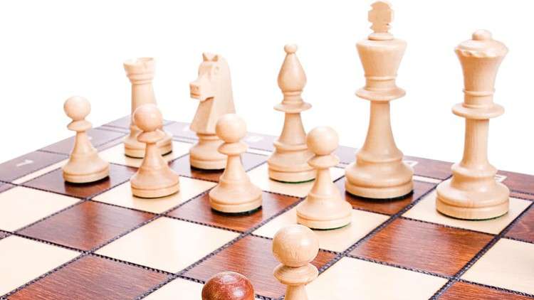 Read more about the article Chess For Beginners – Complete Guide