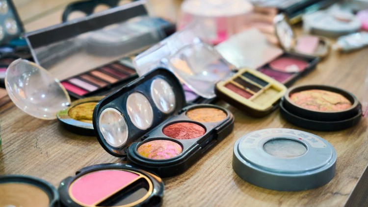 Read more about the article Cosmetic formulations
