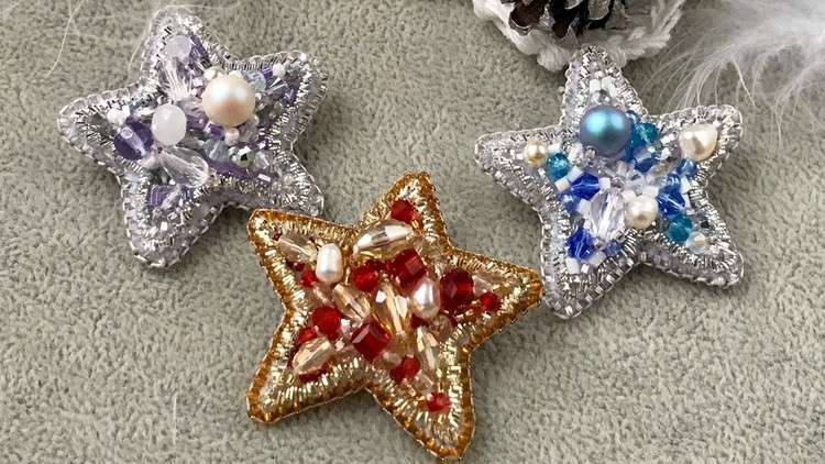 Read more about the article Jewelry Making, Embroidered Brooch and Pearl Earrings