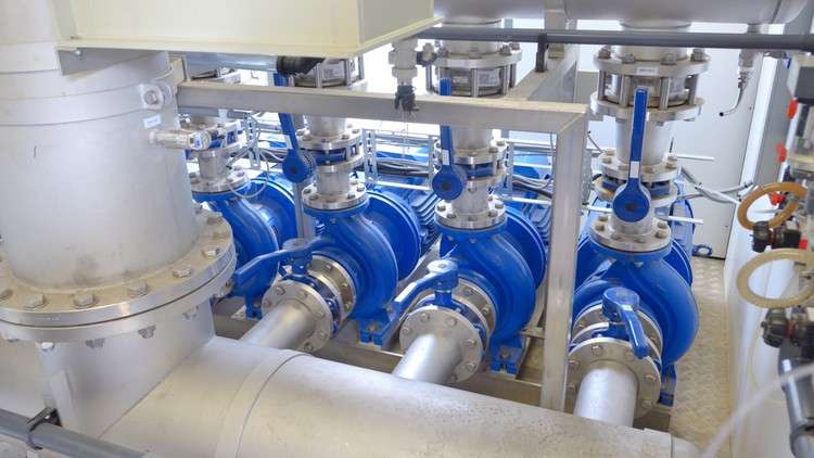 Read more about the article Water Hammer Phenomena in Industrial Piping Systems