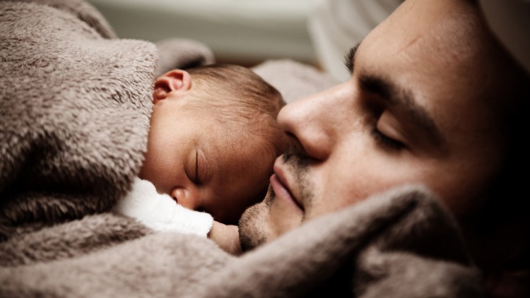 Read more about the article Breastfeeding for Dads: Supporting Your Partner