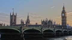 Read more about the article Professional Diploma in Business English and Communications