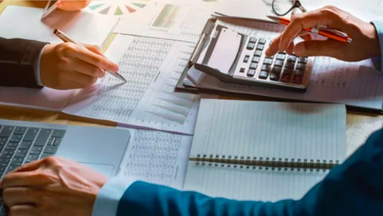 Diploma Course in Finance and Financial Management