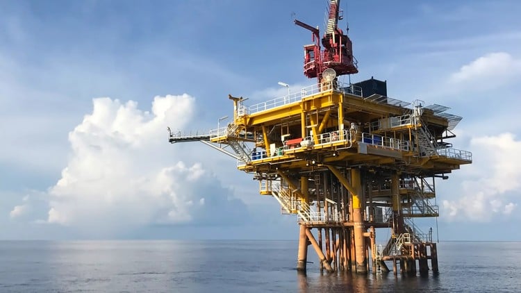 Free Oil and Gas: Strategy, Economics, Offshore, Subsea